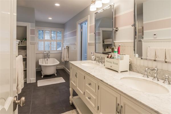 241 Fox Hill Road Needham, MA 02492 - Photo 13 of 20