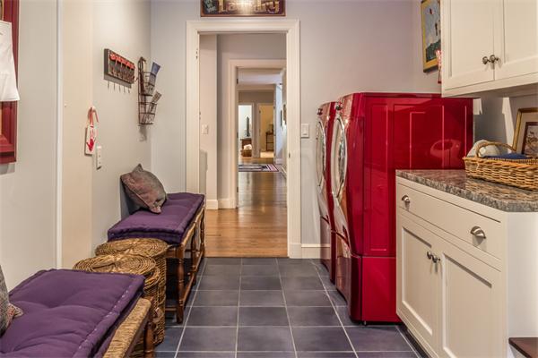 241 Fox Hill Road Needham, MA 02492 - Photo 8 of 20