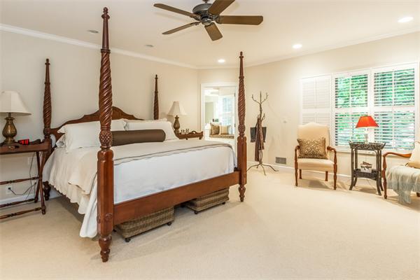 241 Fox Hill Road Needham, MA 02492 - Photo 10 of 20