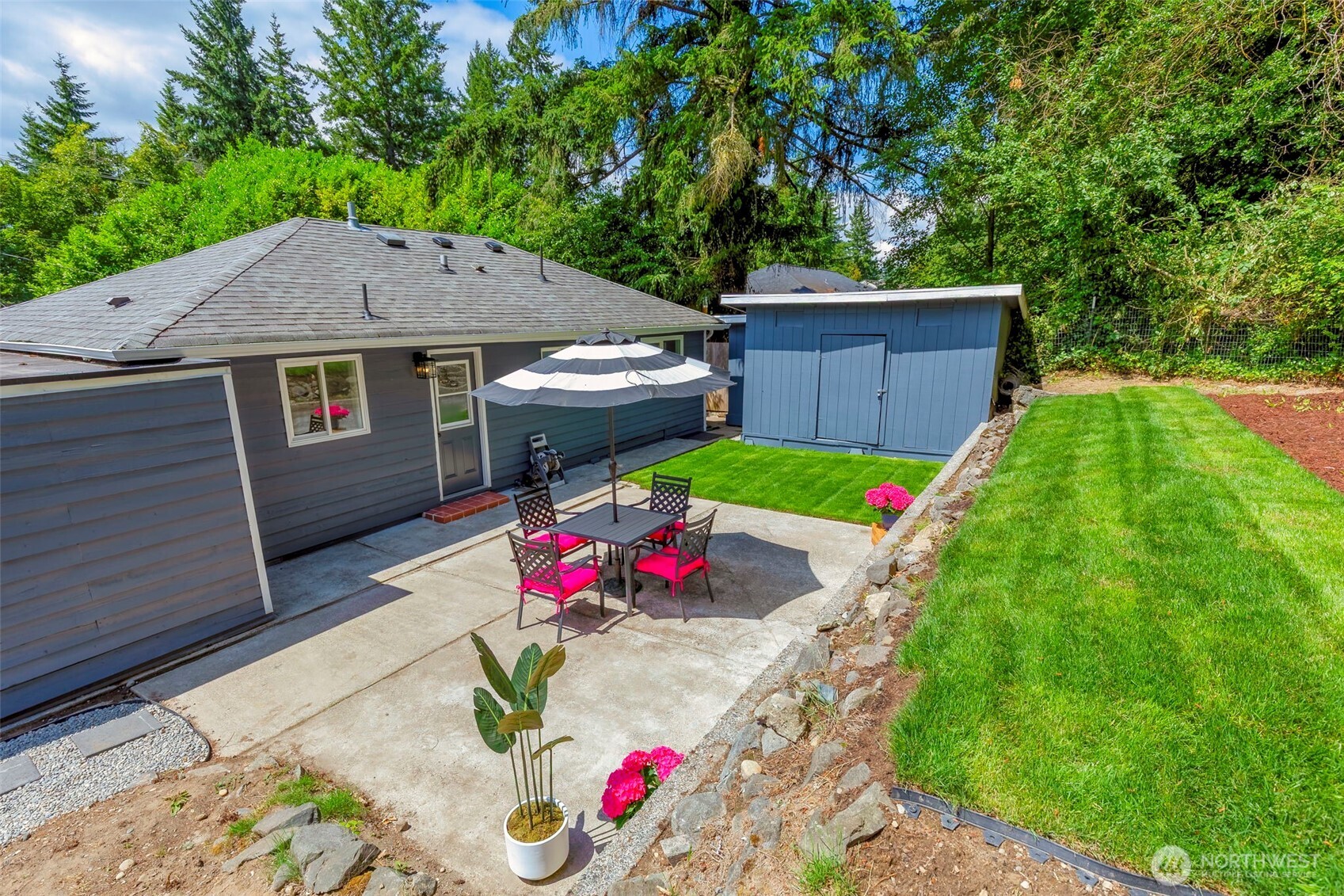 2116 Rocky Point Road Northwest Bremerton, WA 98312 - Photo 3 of 30 Gallery Image 3