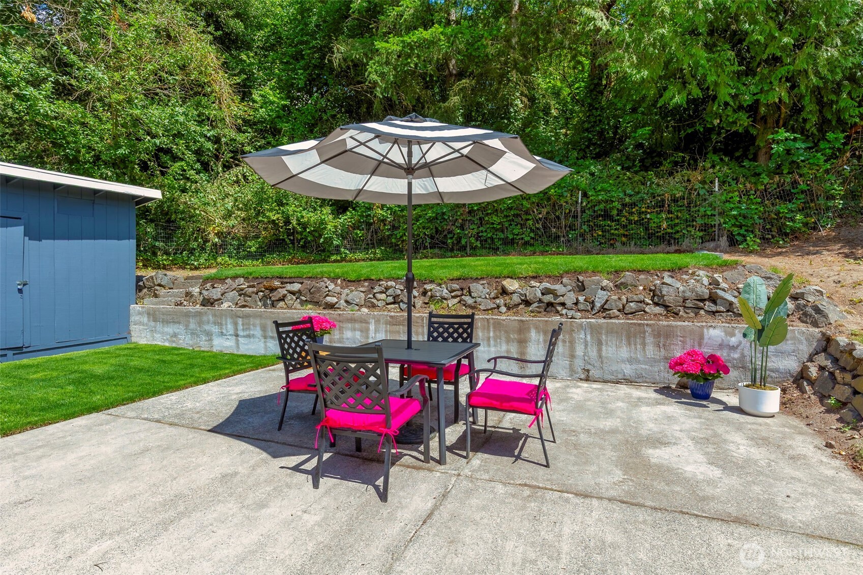 2116 Rocky Point Road Northwest Bremerton, WA 98312 - Photo 7 of 30 Gallery Image 7