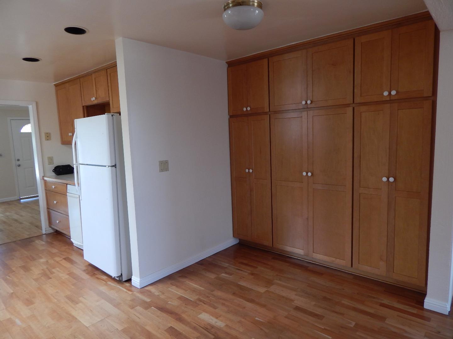 278 Manfre Road Watsonville, CA 95076 - Photo 11 of 27 Gallery Image 11