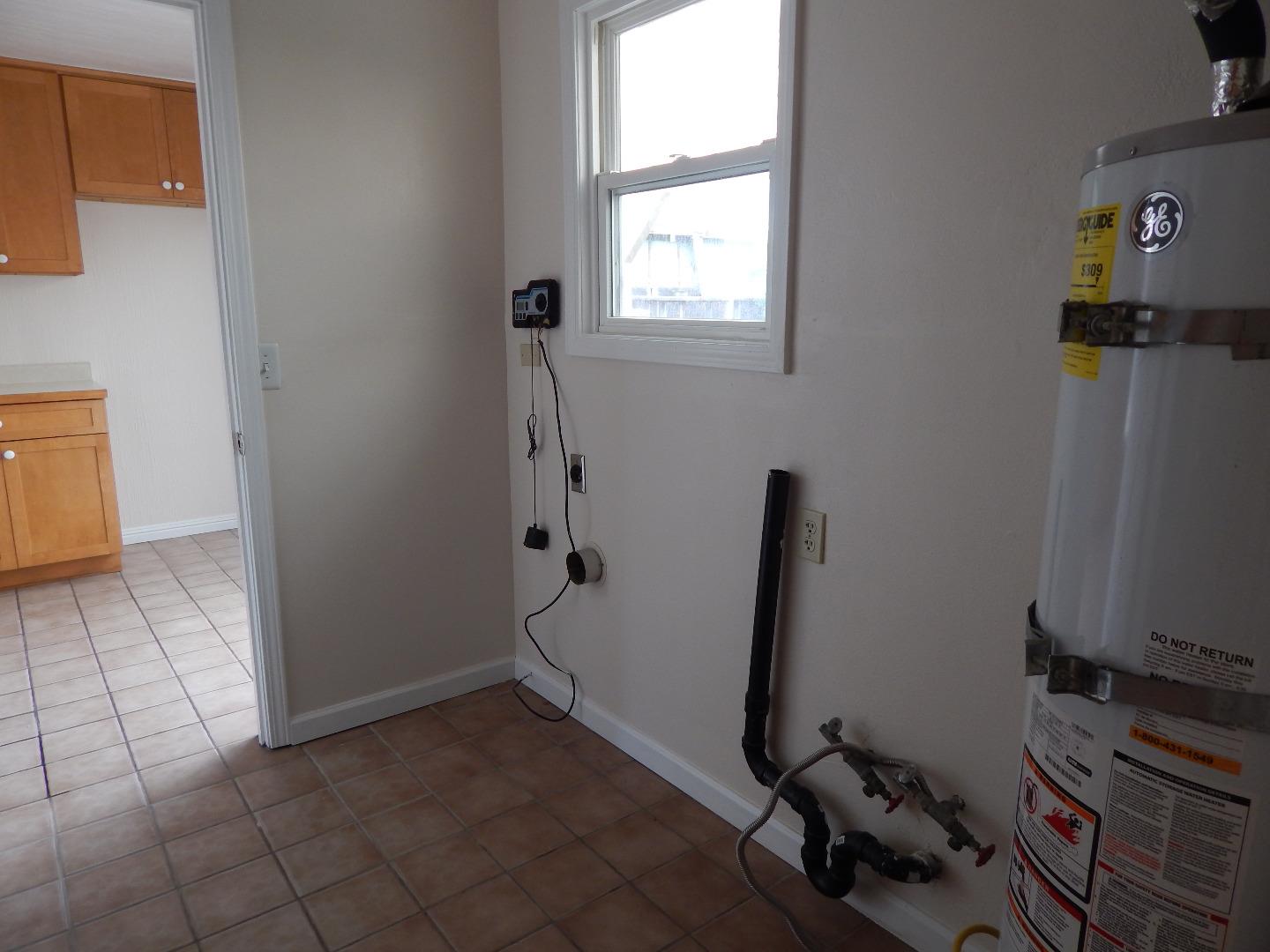 278 Manfre Road Watsonville, CA 95076 - Photo 25 of 27 Gallery Image 25