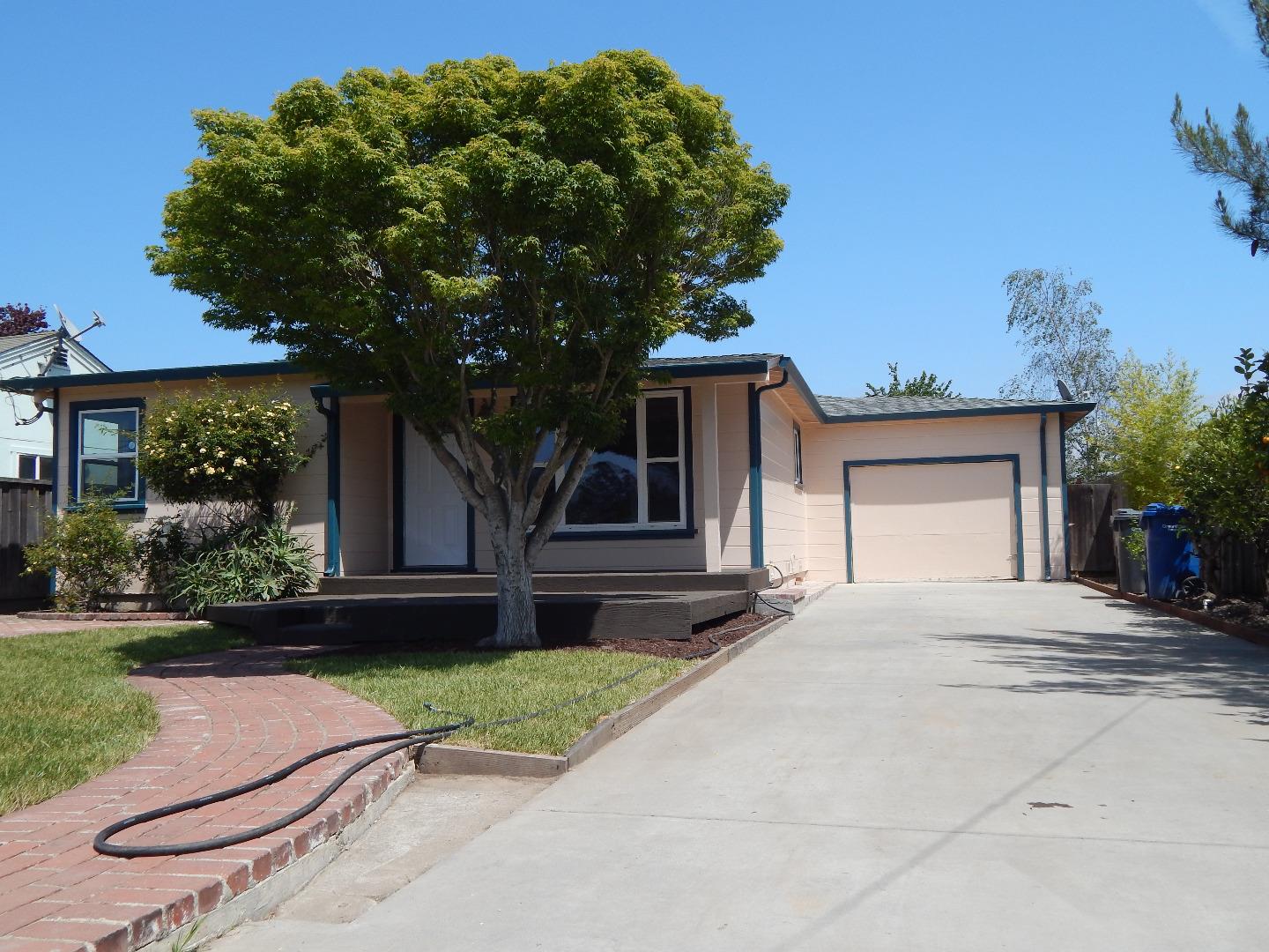 278 Manfre Road Watsonville, CA 95076 - Photo 4 of 27 Gallery Image 4