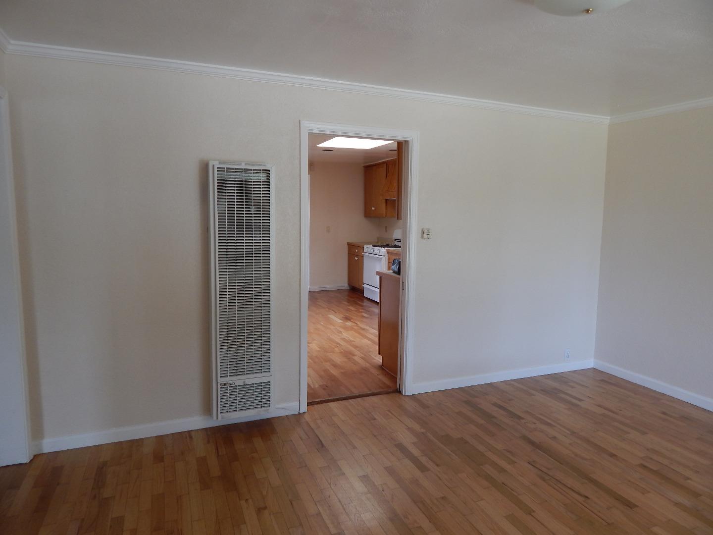 278 Manfre Road Watsonville, CA 95076 - Photo 7 of 27 Gallery Image 7