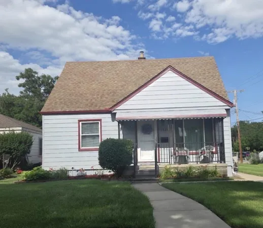 $167,500 | 1528 7th Street, Wyandotte, MI 48192