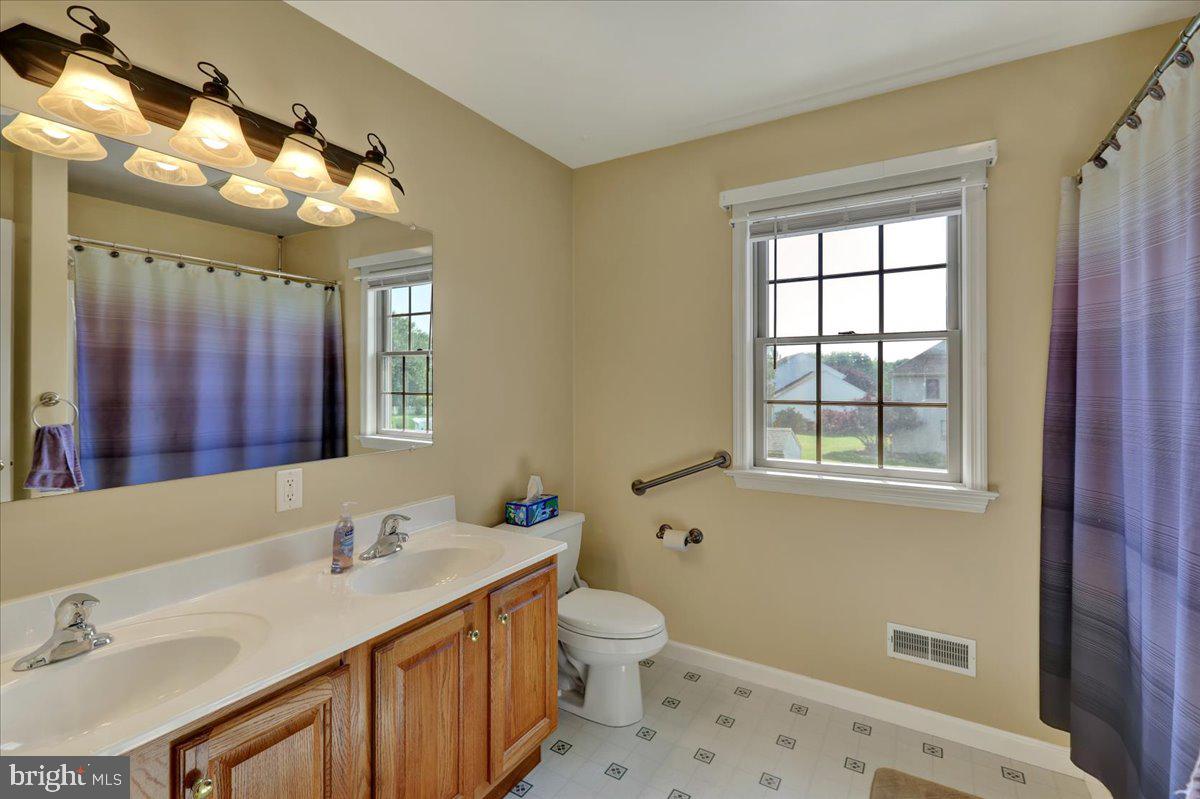32 Duffield Drive Lititz, PA 17543 - Photo 25 of 55 Primary Bathroom - Double Sinks