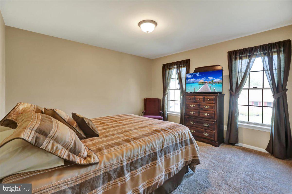 32 Duffield Drive Lititz, PA 17543 - Photo 30 of 55 Bedroom 3