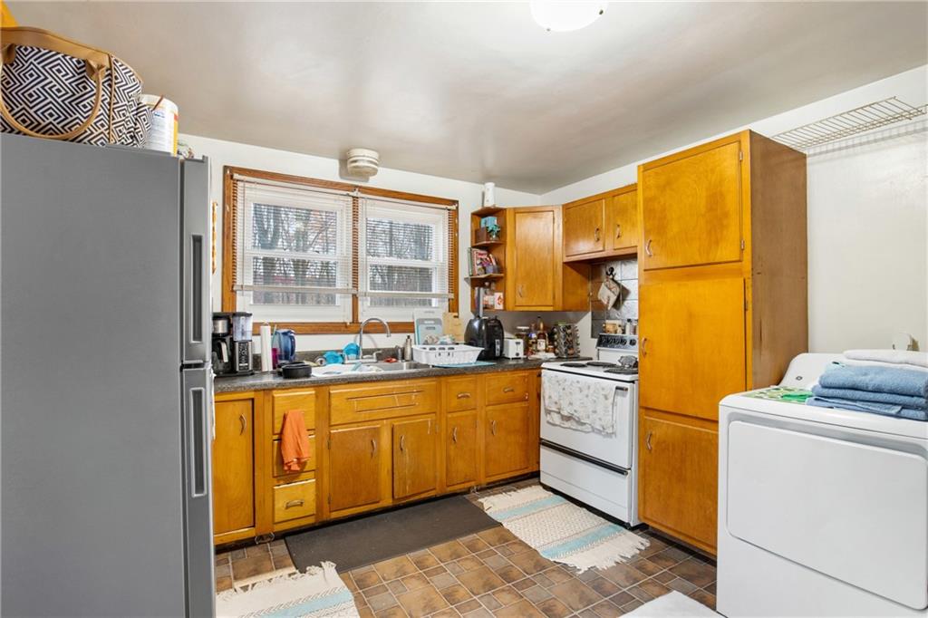 2002 Stoystown Road Friedens, PA 15541 - Photo 5 of 33 Gallery Image 5