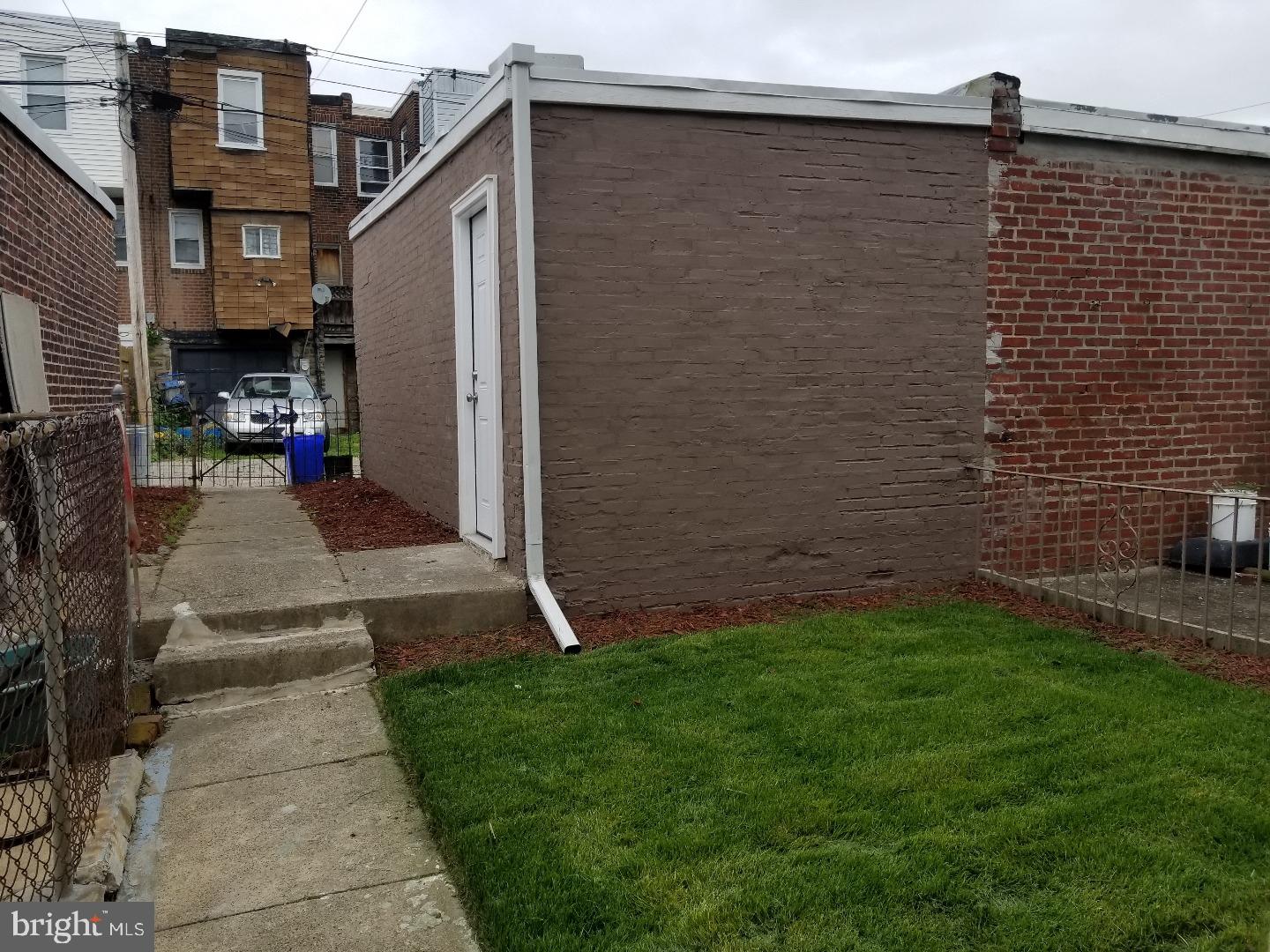 7311 Sommers Road Philadelphia, PA 19138 - Photo 14 of 25 Garage