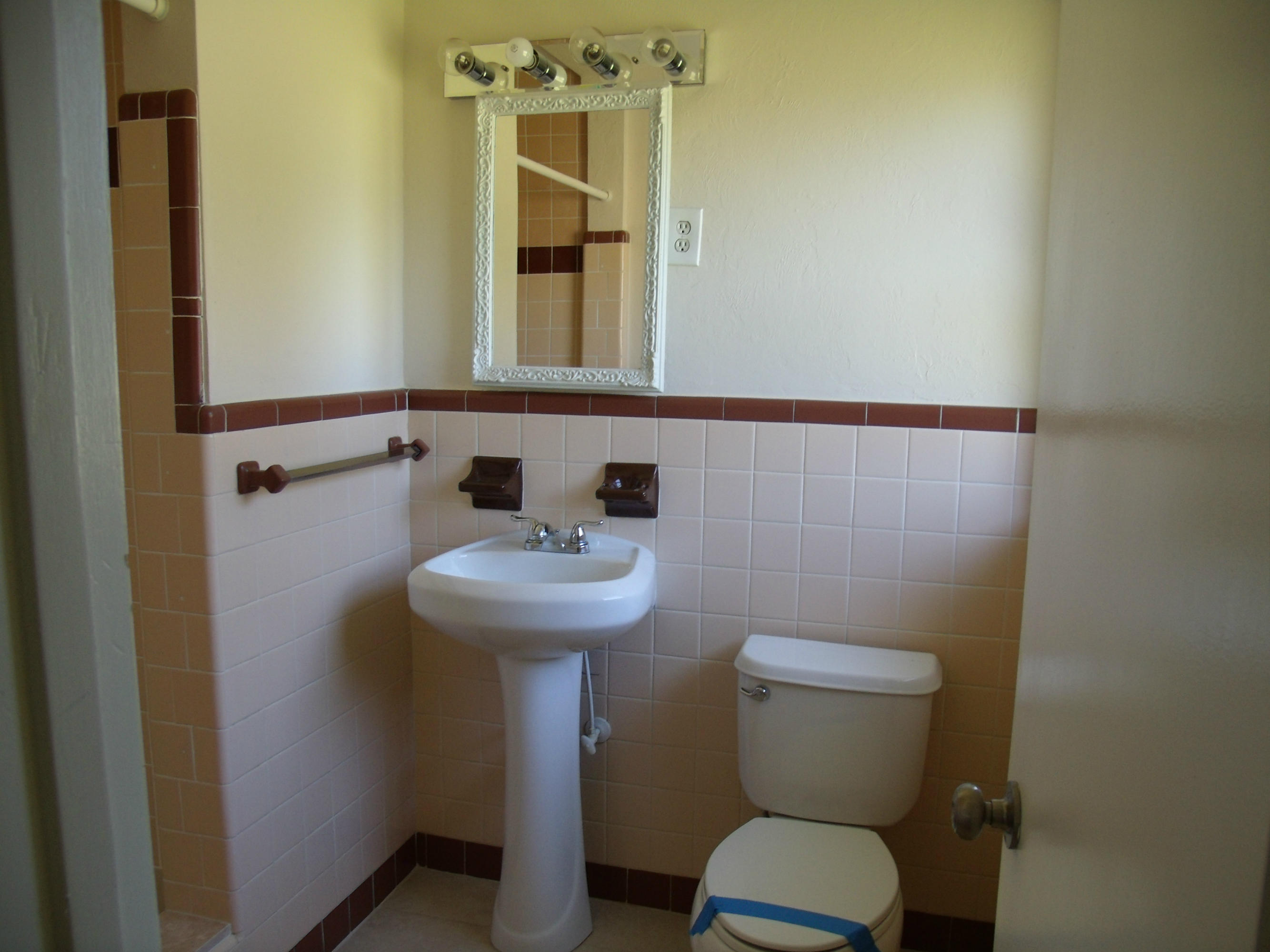 1909 Mayflower Road Fort Pierce, FL 34950 - Photo 17 of 43 Master Bathroom
