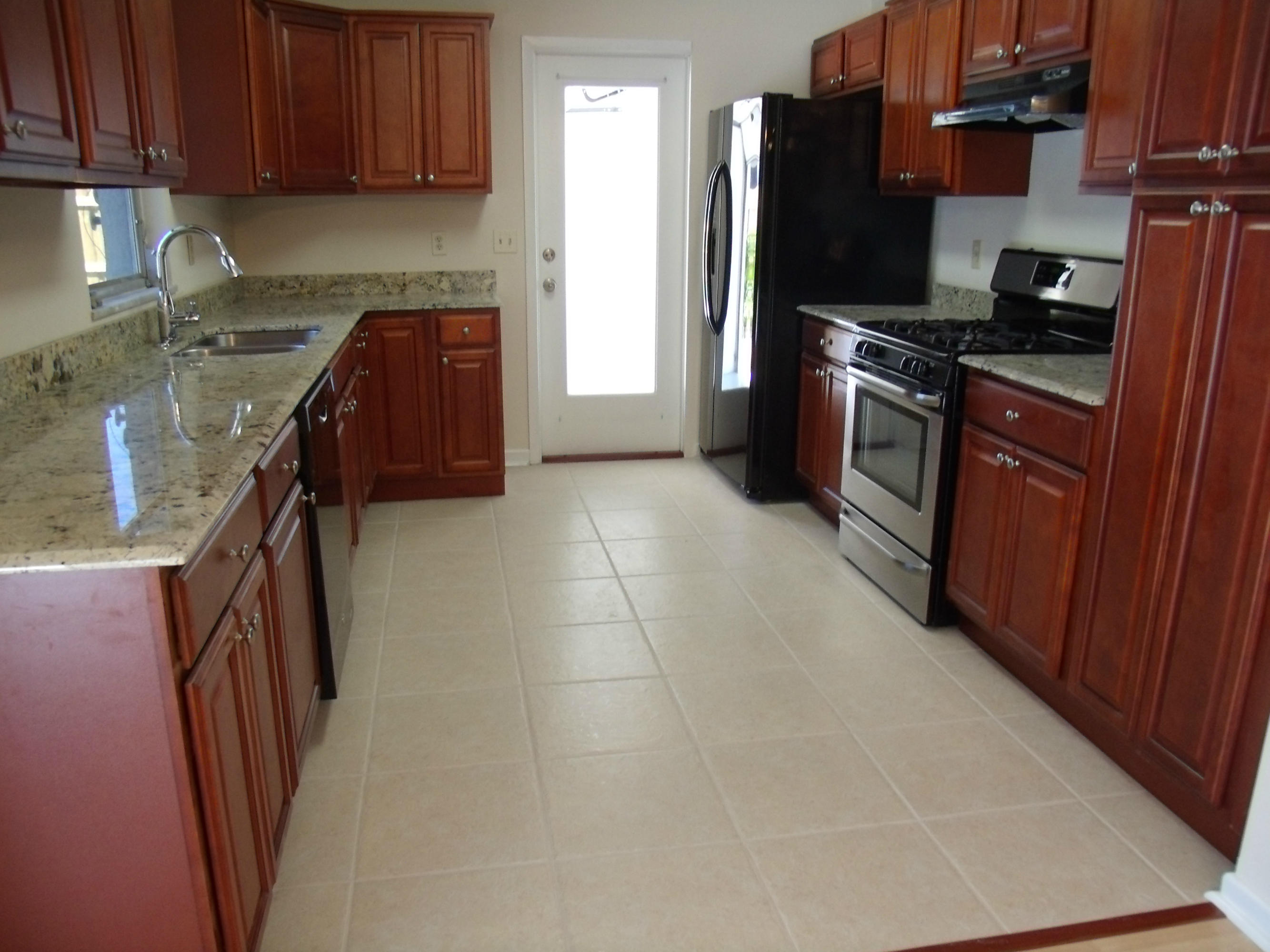 1909 Mayflower Road Fort Pierce, FL 34950 - Photo 3 of 43 Kitchen Remolded New Appliances