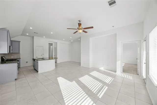 $2,300 | 1810 Winston Store Loop, Richmond, TX 77469