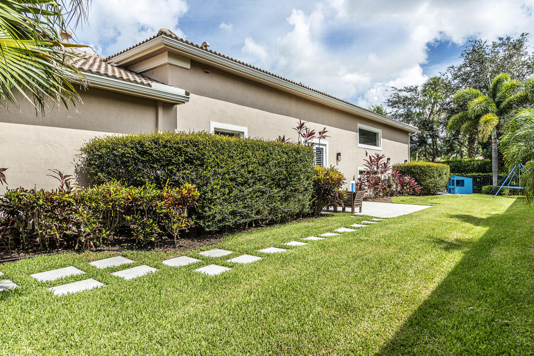 6357 Montesito Street Boca Raton, FL 33496 - Photo 16 of 40 15