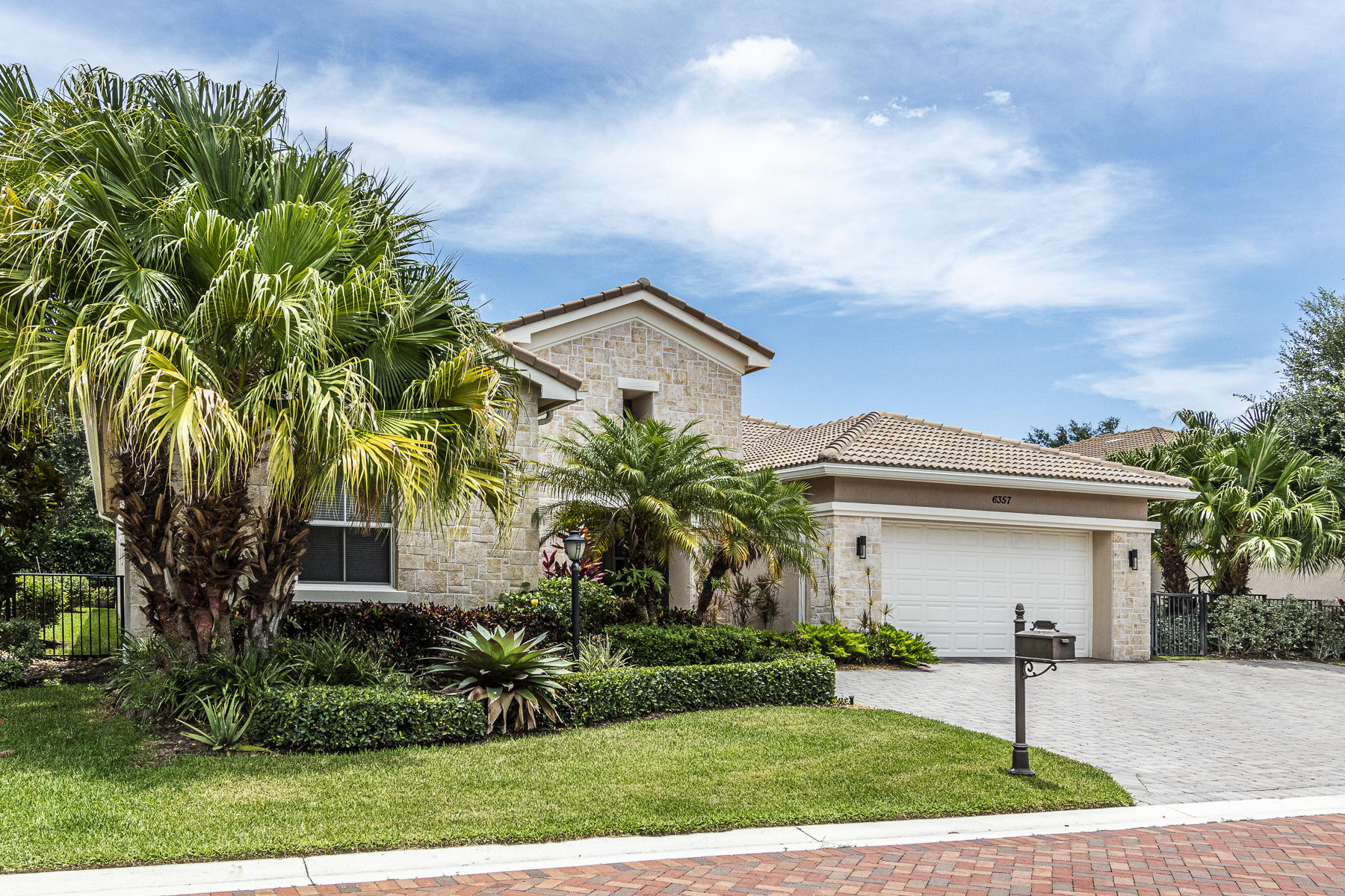 6357 Montesito Street Boca Raton, FL 33496 - Photo 26 of 40 25