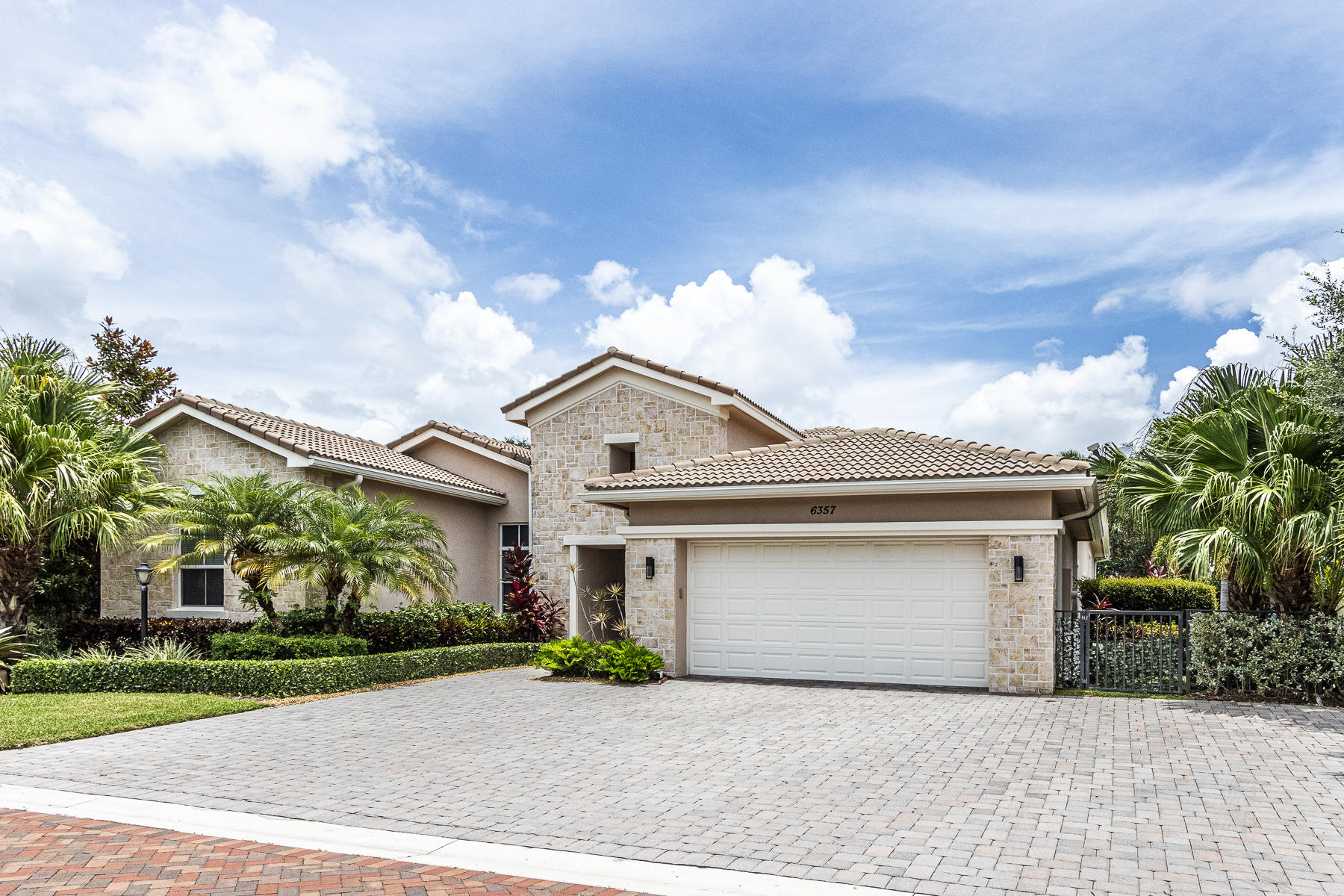 6357 Montesito Street Boca Raton, FL 33496 - Photo 27 of 40 26