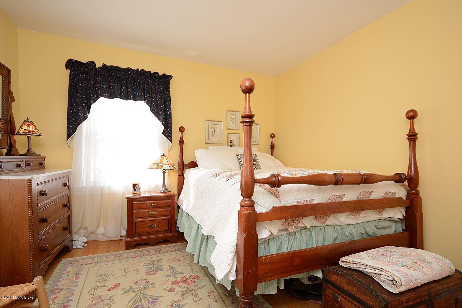 200 Tyne Road Louisville, KY 40207 - Photo 15 of 32 BEDROOM