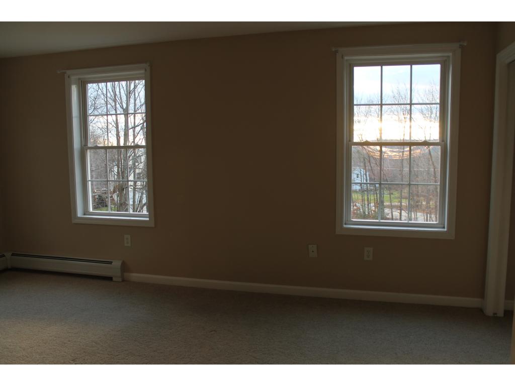 363-2 Chestnut Hill Road, Unit 3632 Rochester, NH 03867 - Photo 8 of 10 Gallery Image 8