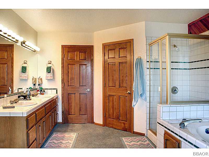 39750 Flicker Road Fawnskin, CA 92333 - Photo 17 of 25 Master Bath.