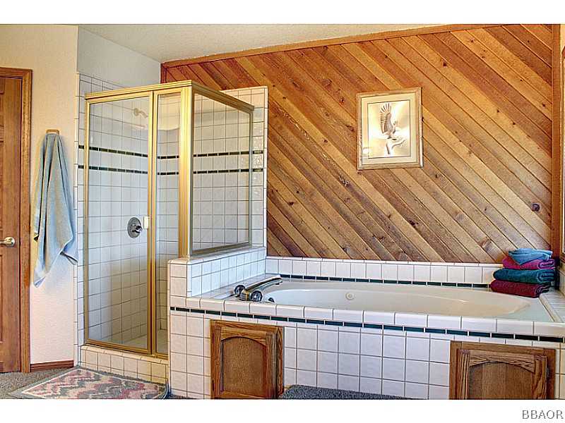 39750 Flicker Road Fawnskin, CA 92333 - Photo 18 of 25 Master Bath.