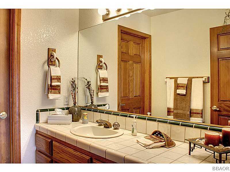 39750 Flicker Road Fawnskin, CA 92333 - Photo 22 of 25 Bathroom.