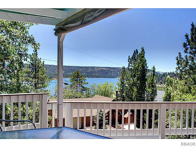 39750 Flicker Road Fawnskin, CA 92333 - Photo 4 of 25 Deck.