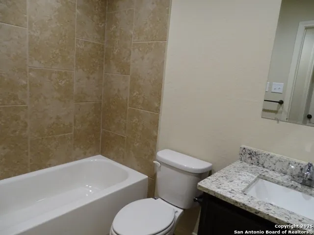 $1,345 | 6411 Luglio Lane, Unit 102, San Antonio, TX 78233