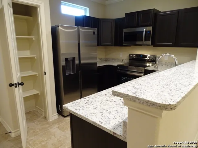 $1,345 | 6411 Luglio Lane, Unit 102, San Antonio, TX 78233