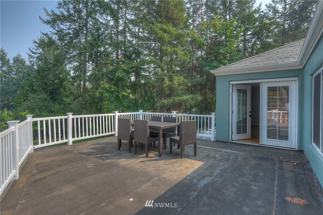 2608 Country Club Road Northwest Olympia, WA 98502 - Photo 6 of 21 Gallery Image 6