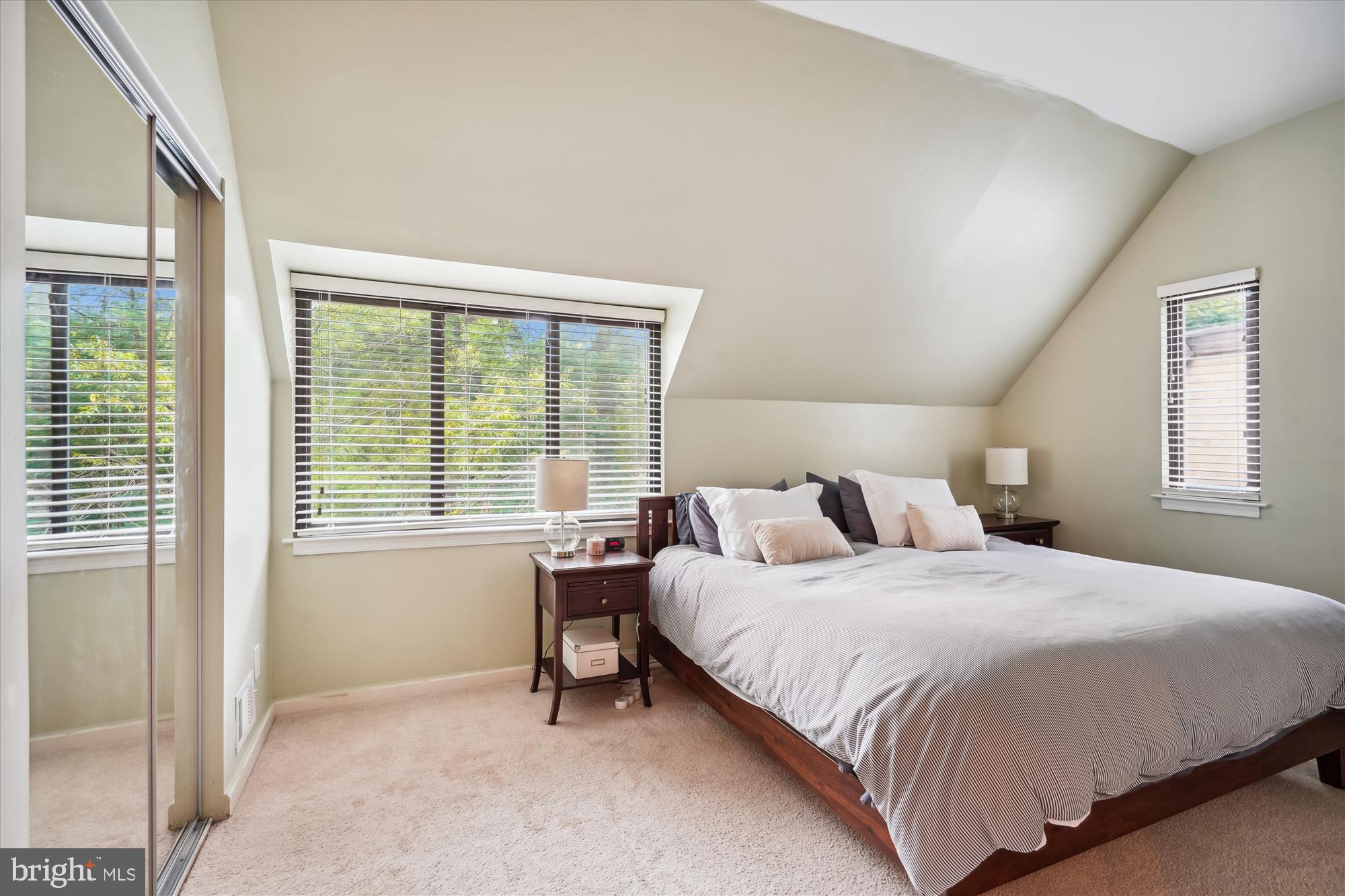 1505 Farsta Court Reston, VA 20190 - Photo 17 of 53