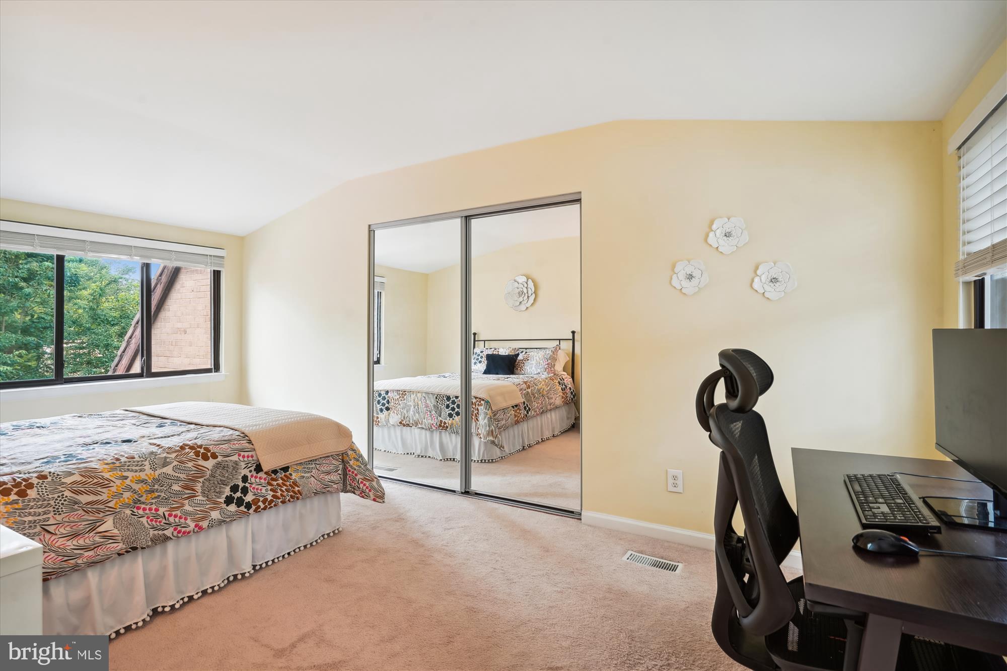 1505 Farsta Court Reston, VA 20190 - Photo 21 of 53