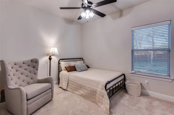 $389,000 | 331 Osage Court, Krum, TX 76249