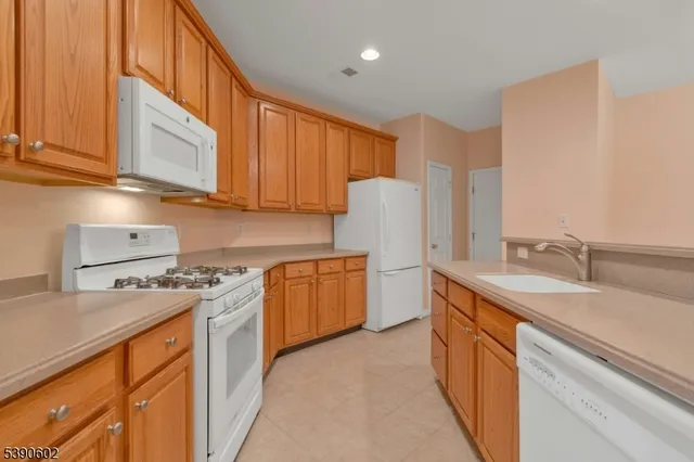 $729,000 | 64 Henning Terrace, Denville, NJ 07834