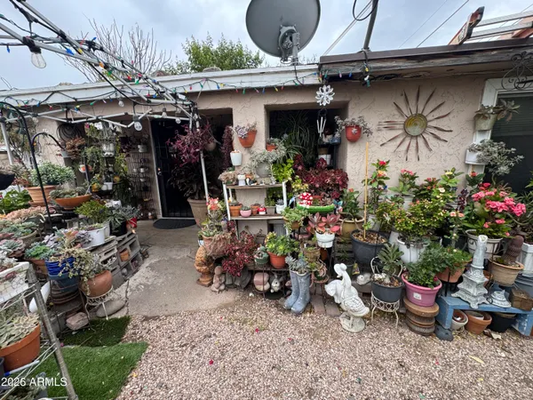 a view of a room with lots of stuff