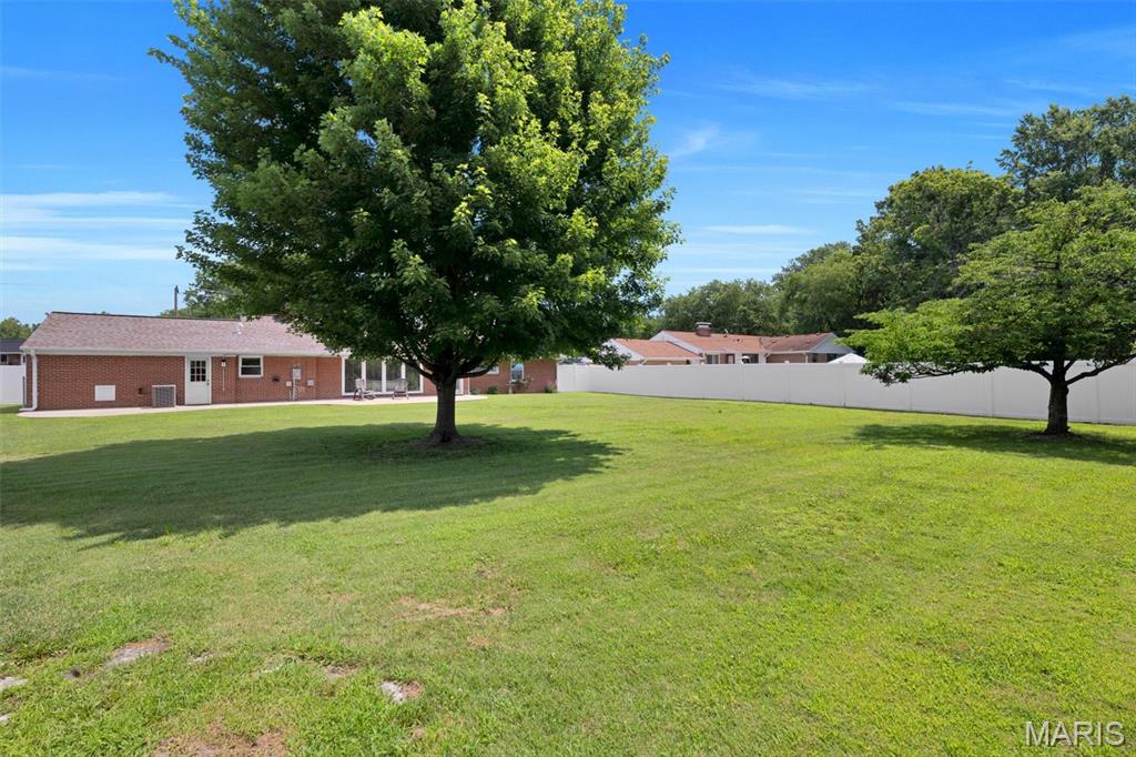 5018 East Concord Road St. Louis, MO 63128 - Photo 34 of 37