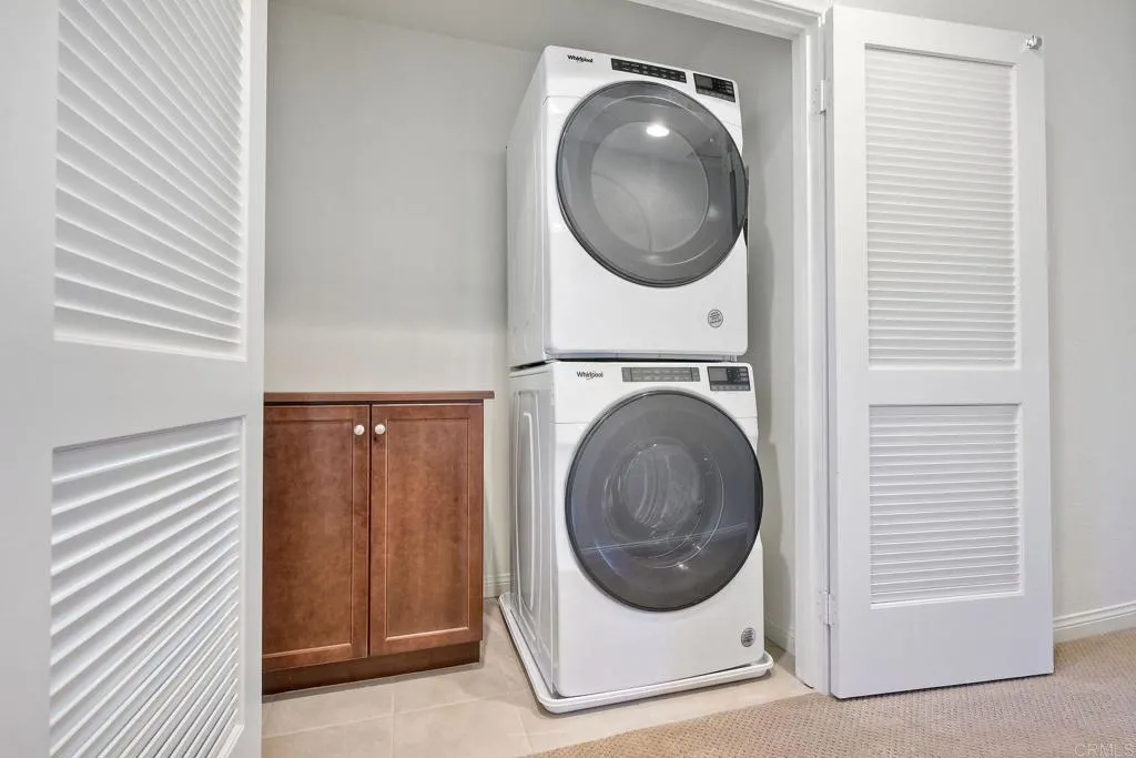 295 Mission Villas Road San Marcos, CA 92069 - Photo 12 of 29 a utility room with dryer and washer