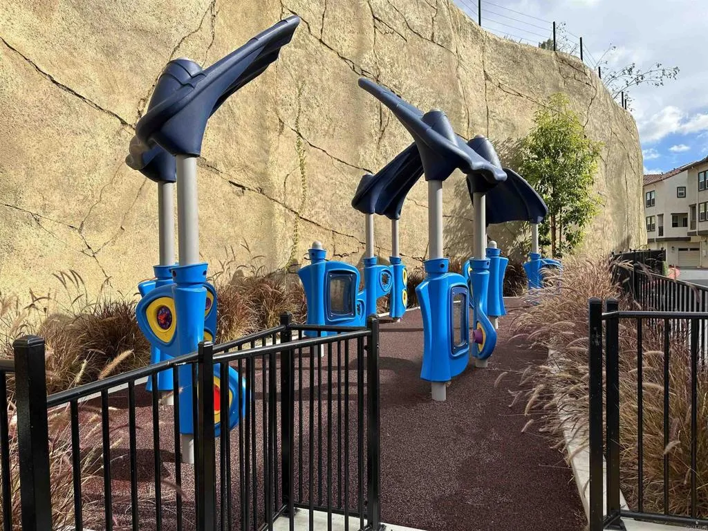 295 Mission Villas Road San Marcos, CA 92069 - Photo 22 of 29 a view of street with sitting area