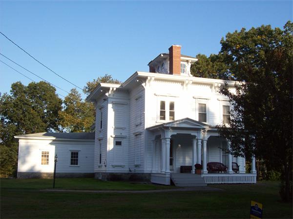 382 Lower Road Deerfield, MA 01342 - Photo 3 of 30 Gallery Image 3