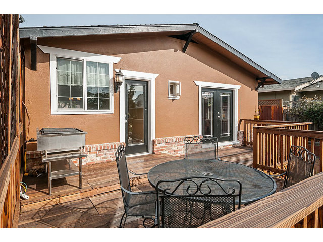 17 Arundel Road Burlingame, CA 94010 - Photo 10 of 14 Gallery Image 10