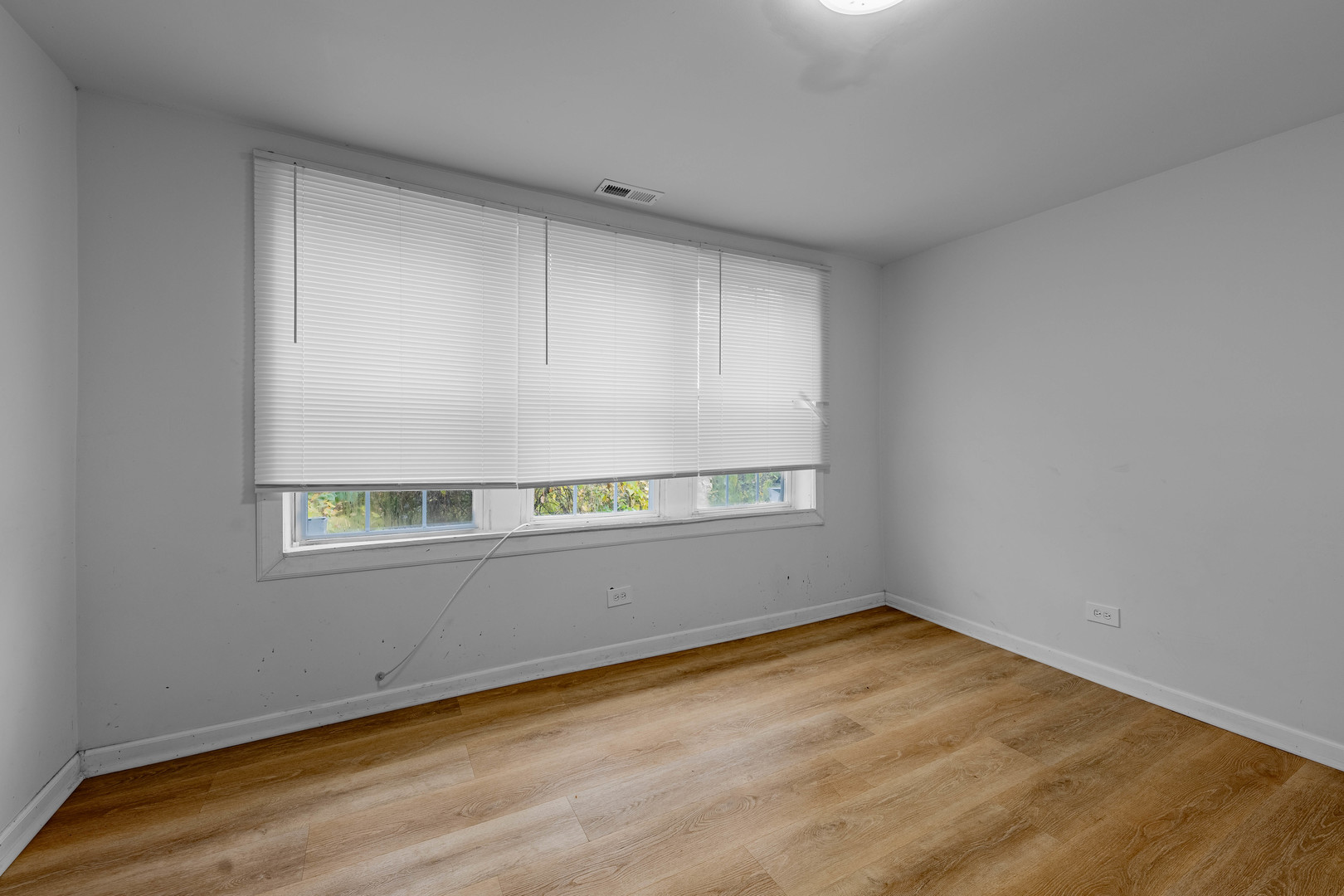 714 West 60th Street Chicago, IL 60621 - Photo 13 of 34 Gallery Image 13
