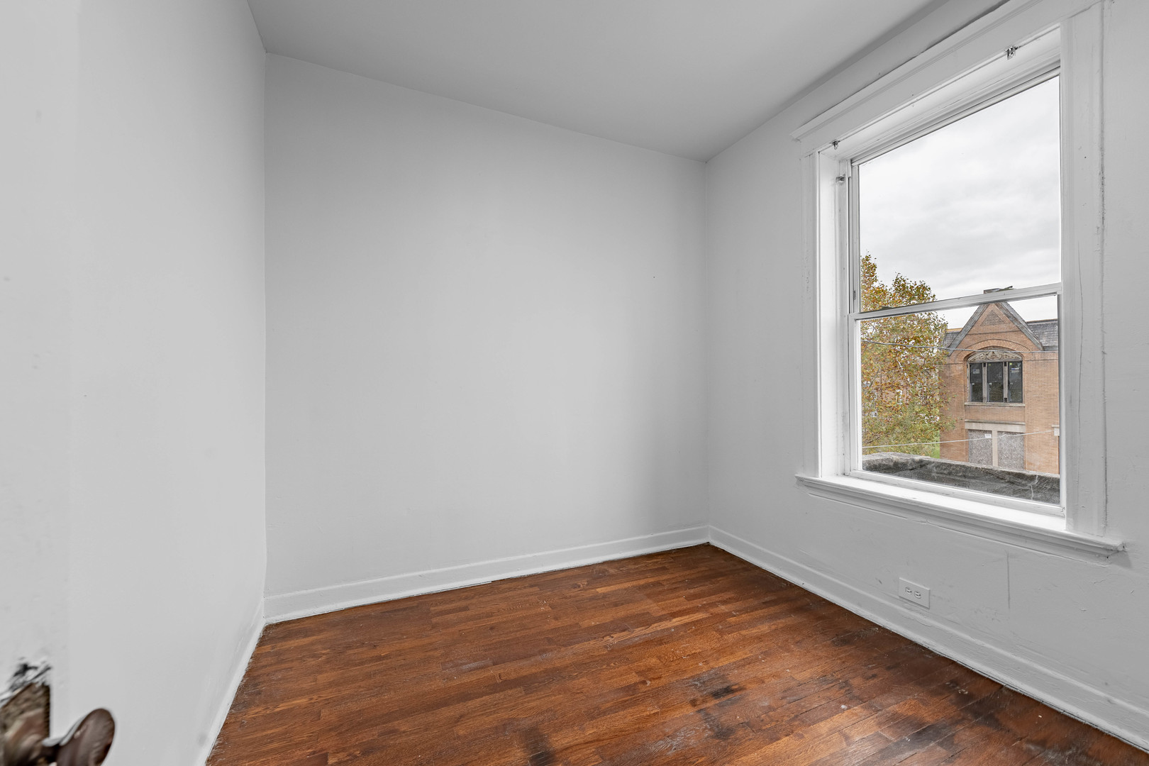 714 West 60th Street Chicago, IL 60621 - Photo 14 of 34 Gallery Image 14