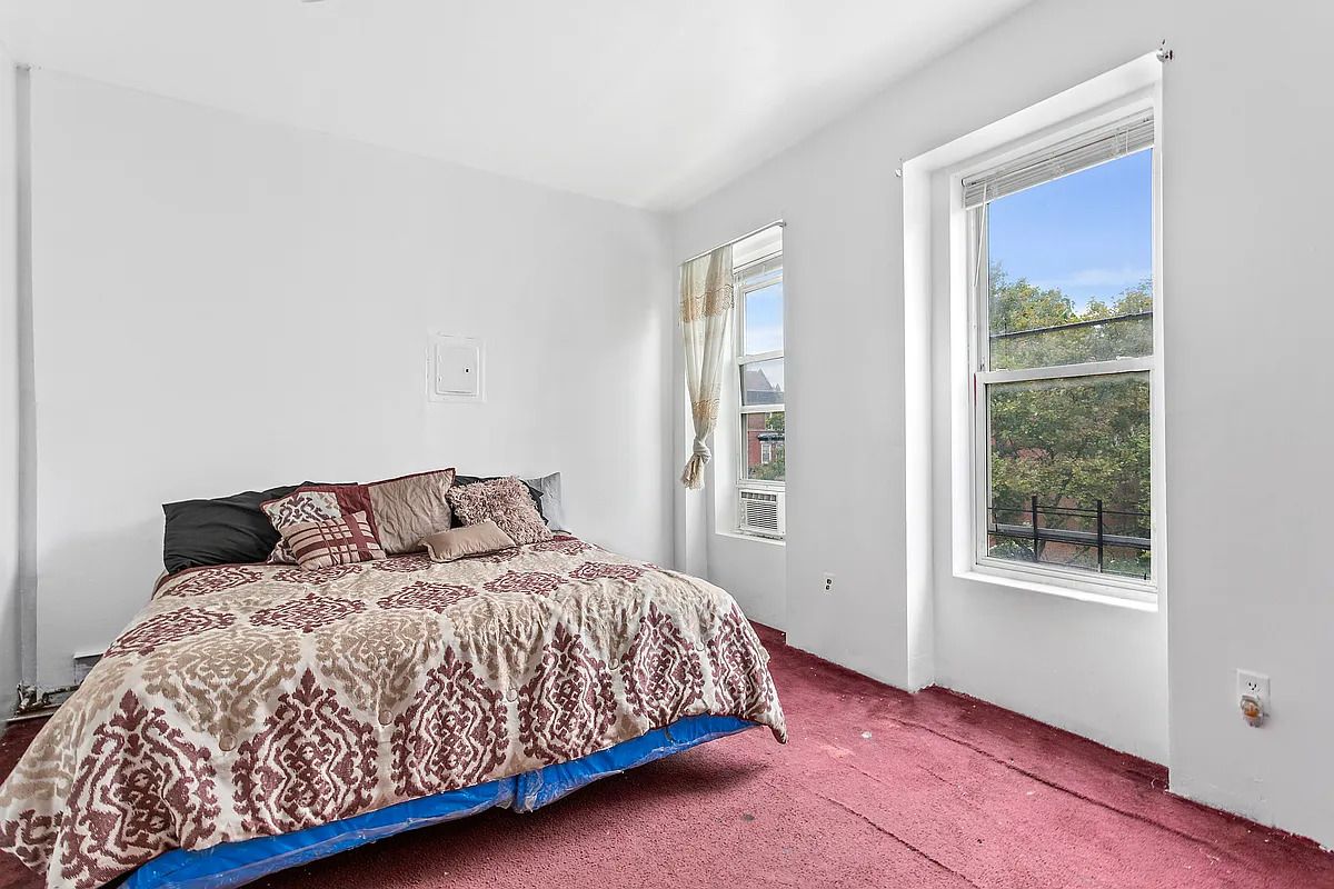 762 Greene Avenue Brooklyn, NY 11221 - Photo 2 of 13