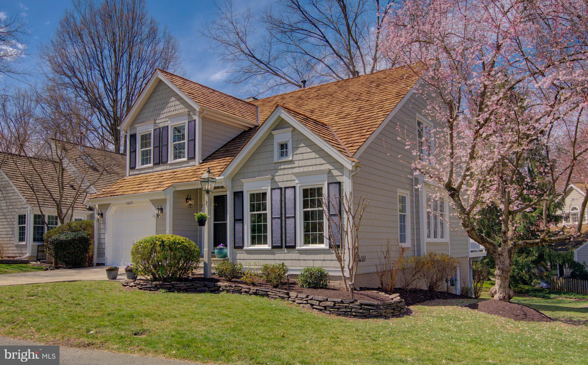11620 Springhouse Place Reston, VA 20194 - Photo 27 of 31 Welcome Home!