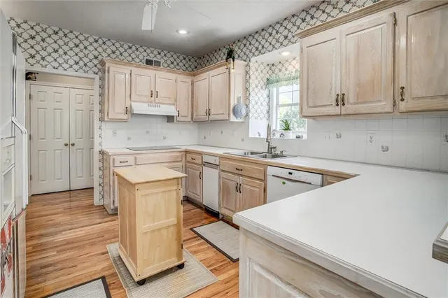 $285,000 | 4317 South Coachman Drive, Independence, MO 64055