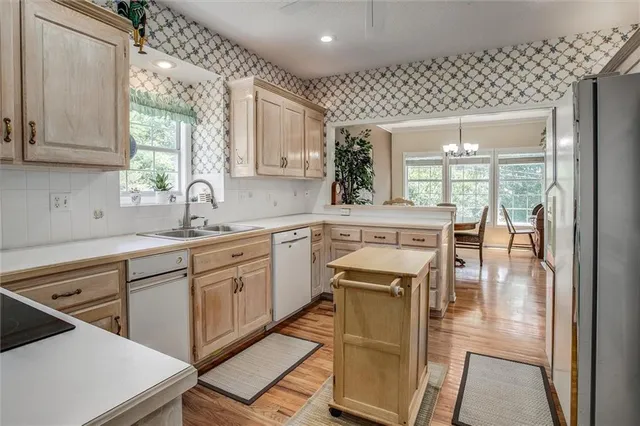 $285,000 | 4317 South Coachman Drive, Independence, MO 64055