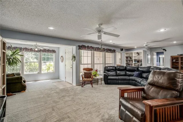 $285,000 | 4317 South Coachman Drive, Independence, MO 64055