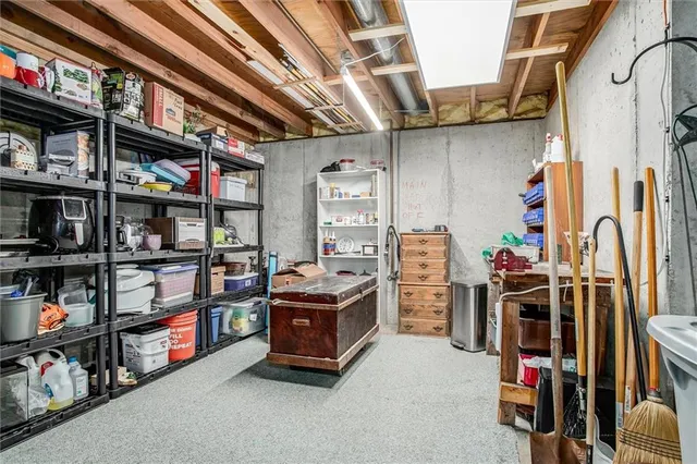 $285,000 | 4317 South Coachman Drive, Independence, MO 64055