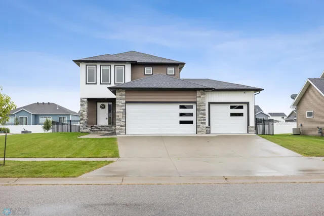 $535,000 | 2427 Harbor Lane West, West Fargo, ND 58078