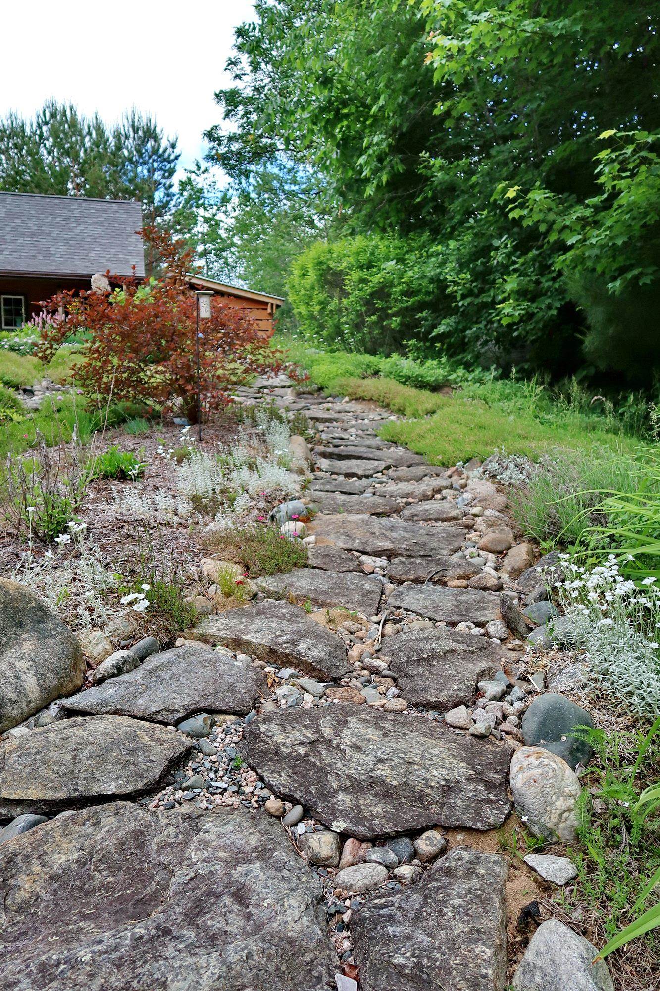 119 Mountain View Road Carroll, NH 03595 - Photo 38 of 39