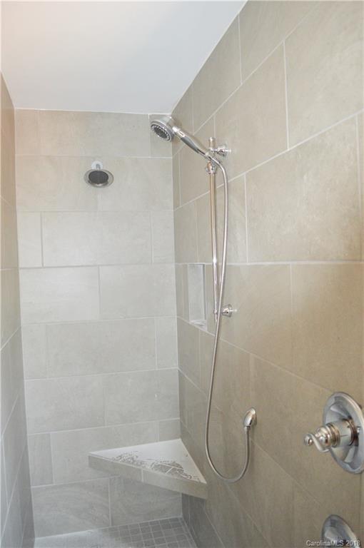 4831 Kemp Dellinger Road Maiden, NC 28650 - Photo 6 of 20 a bathroom with a shower